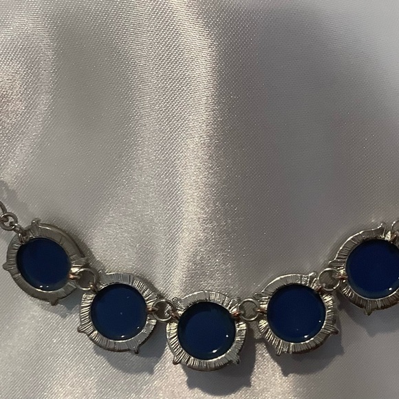 Vintage Charming Charlie Signed Blue And Gold 5 Bead Necklace - Picture 4 of 5